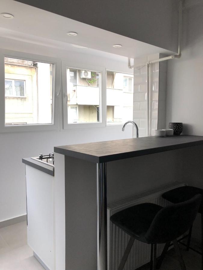 Staycity Modern Apartment Bucareste Exterior foto
