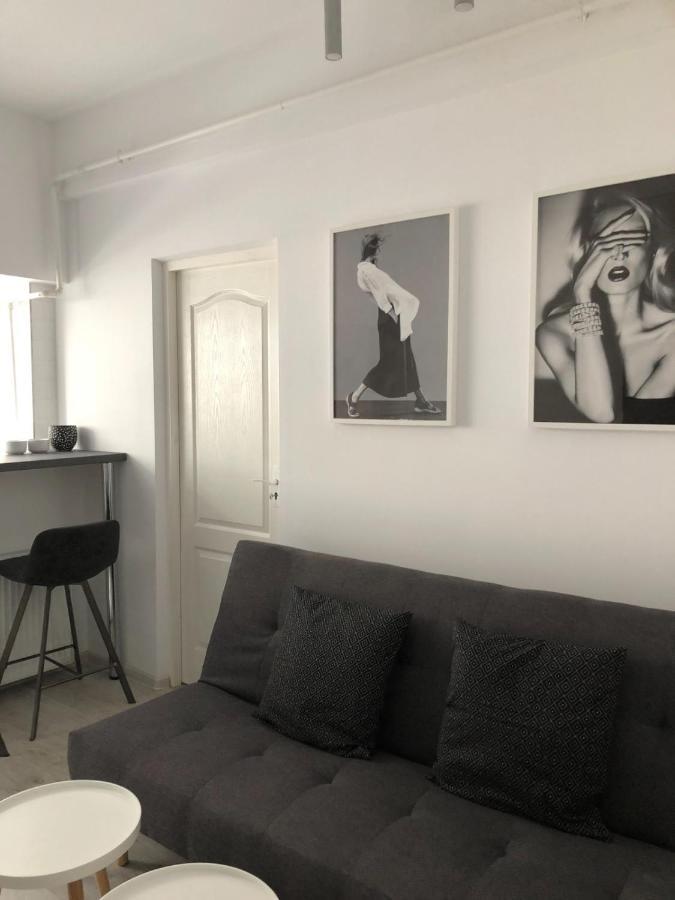 Staycity Modern Apartment Bucareste Exterior foto